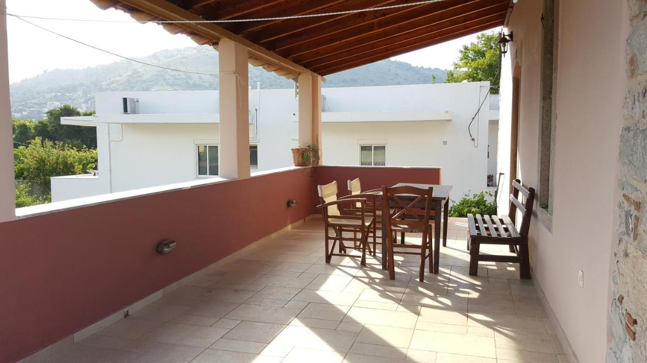 Appartement Agroktima à Mármaron Extérieur photo